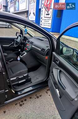 Минивэн Ford C-Max 2009 в 