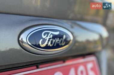 Минивэн Ford C-Max 2013 в 