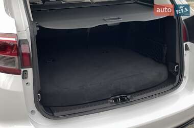 Минивэн Ford C-Max 2017 в 