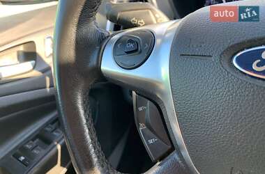 Минивэн Ford C-Max 2013 в 