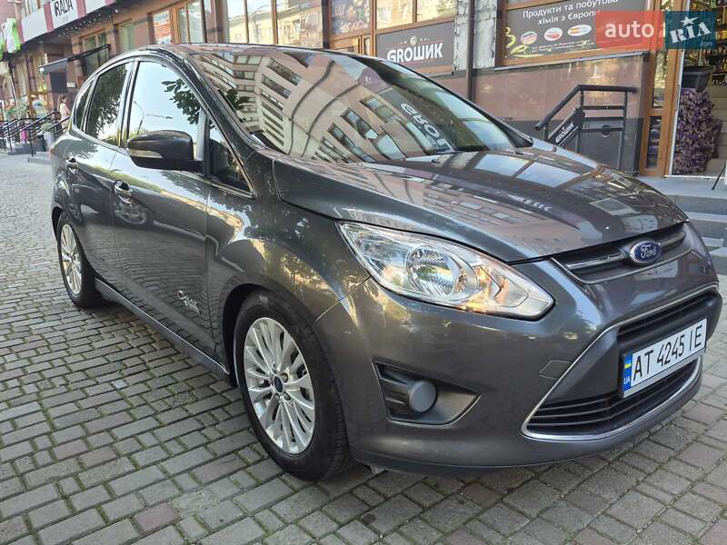 Минивэн Ford C-Max 2017 в 