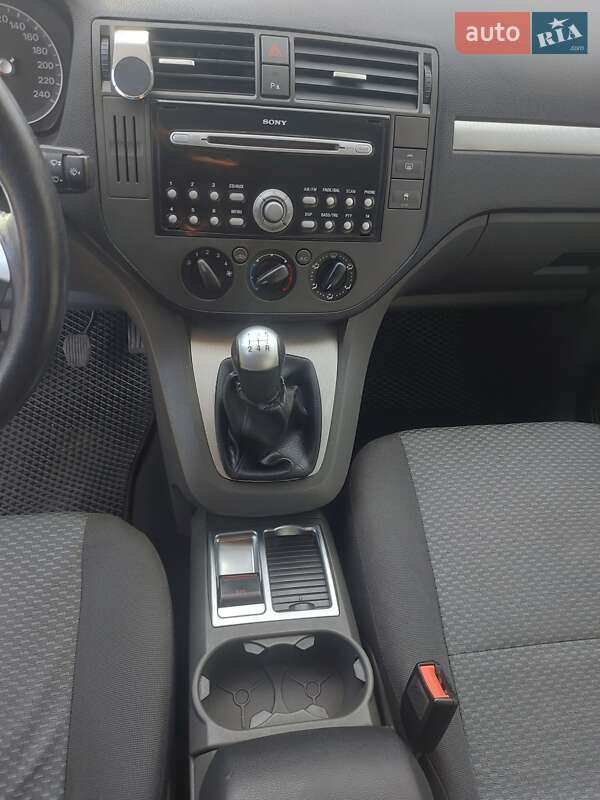 Минивэн Ford C-Max 2006 в Киеве