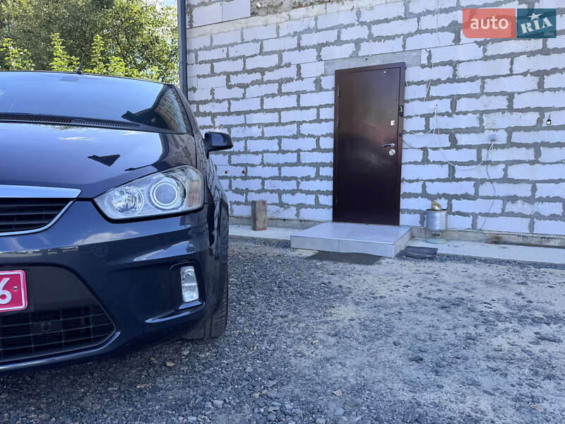 Минивэн Ford C-Max 2009 в Звенигородке