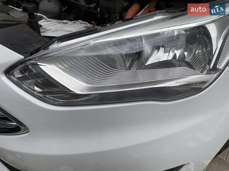 Минивэн Ford C-Max 2017 в Одессе фото 15 Минивэн Ford C-Max 2017 в Одессе