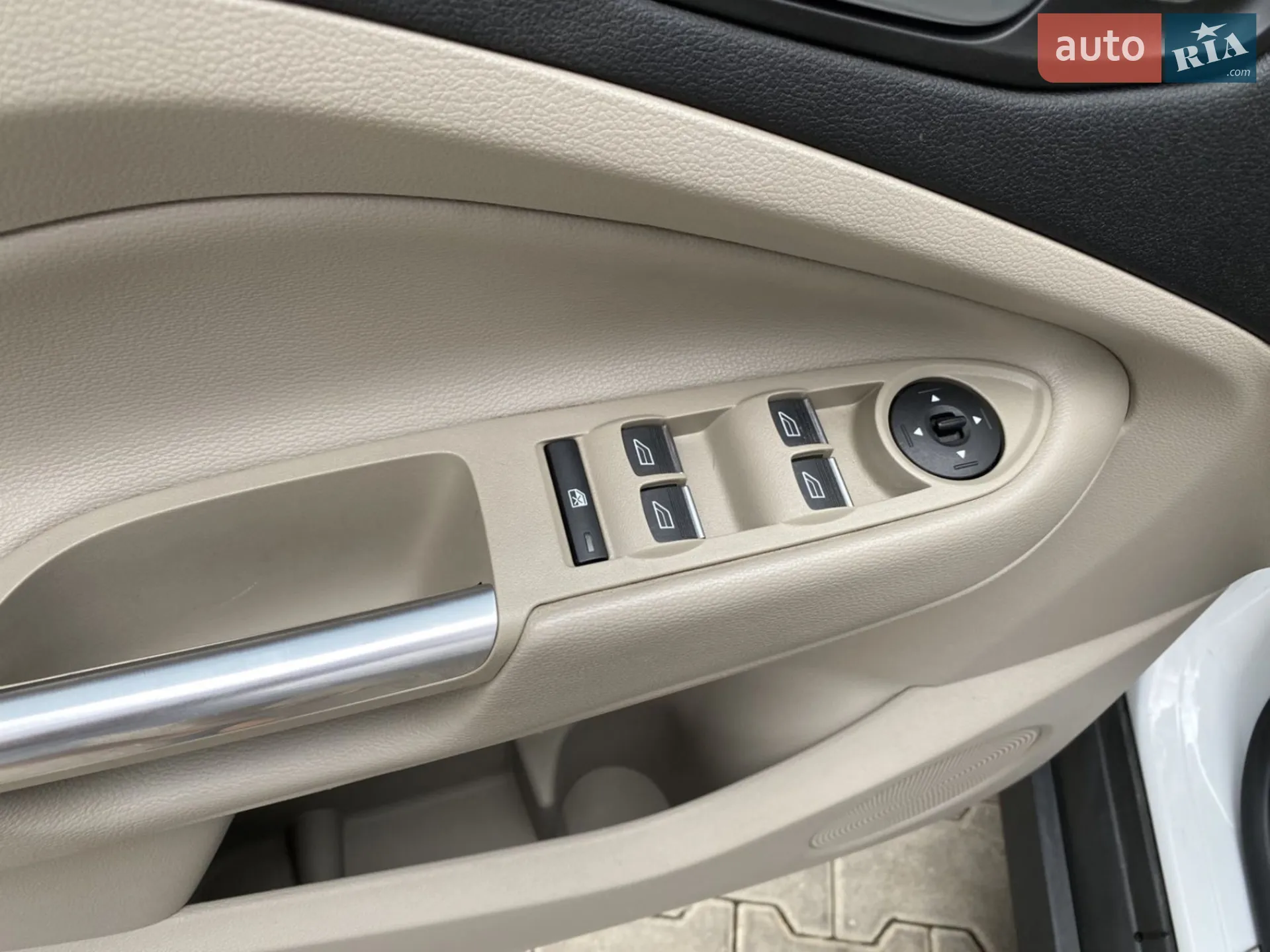2017 Ford C-MAX - мініатюра 20