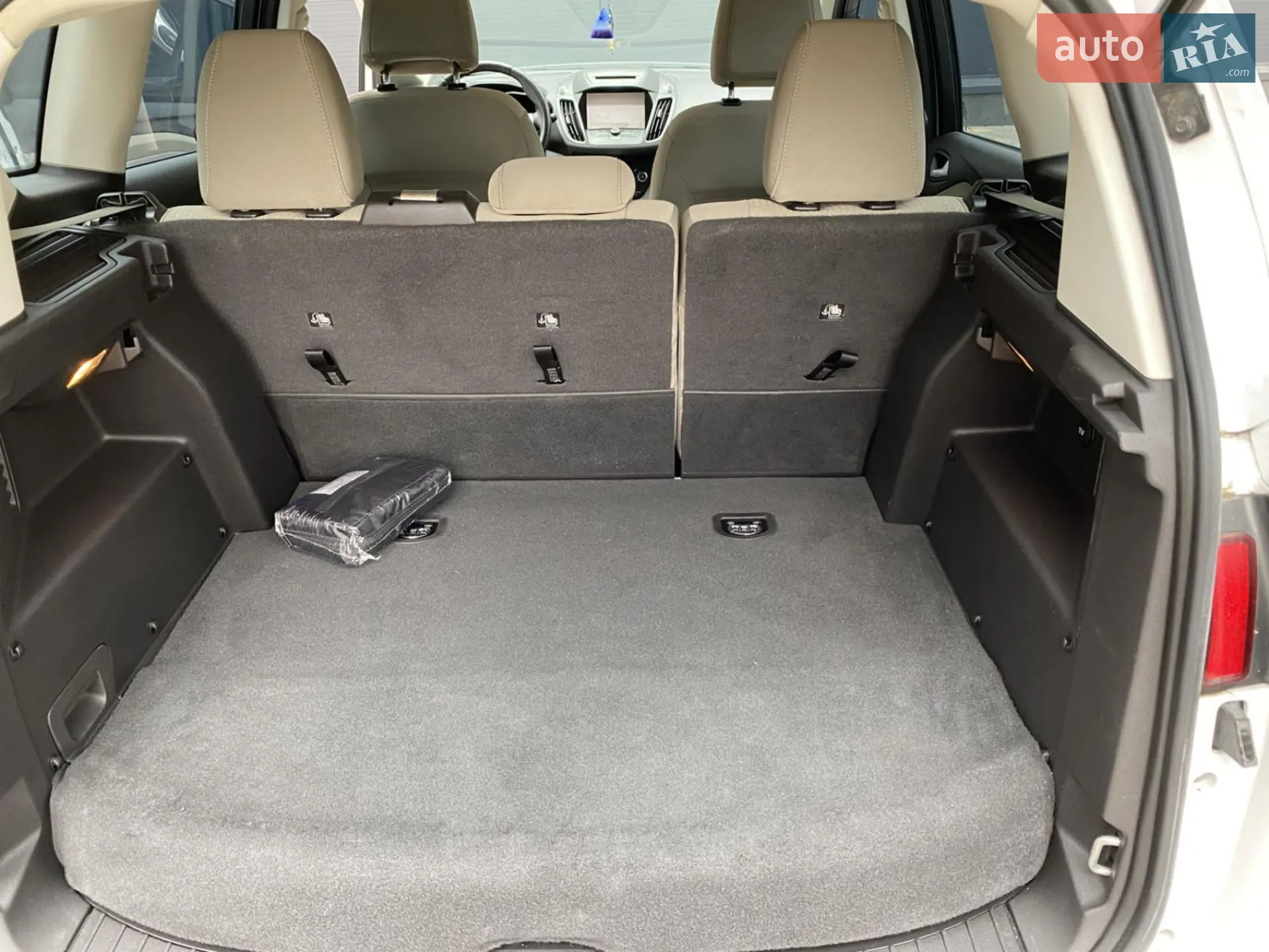 2017 Ford C-MAX - мініатюра 25