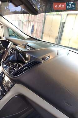 Минивэн Ford C-Max 2016 в 