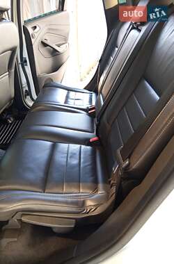 Минивэн Ford C-Max 2016 в 