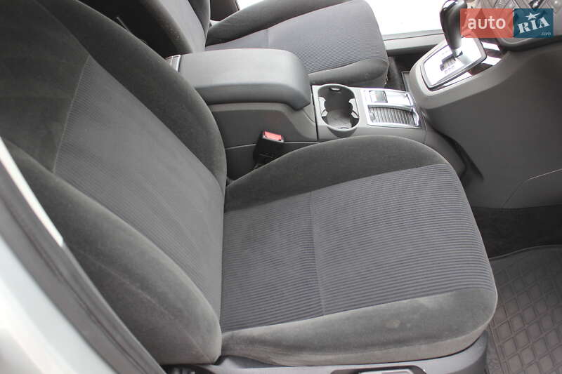 Минивэн Ford C-Max 2006 в Днепре