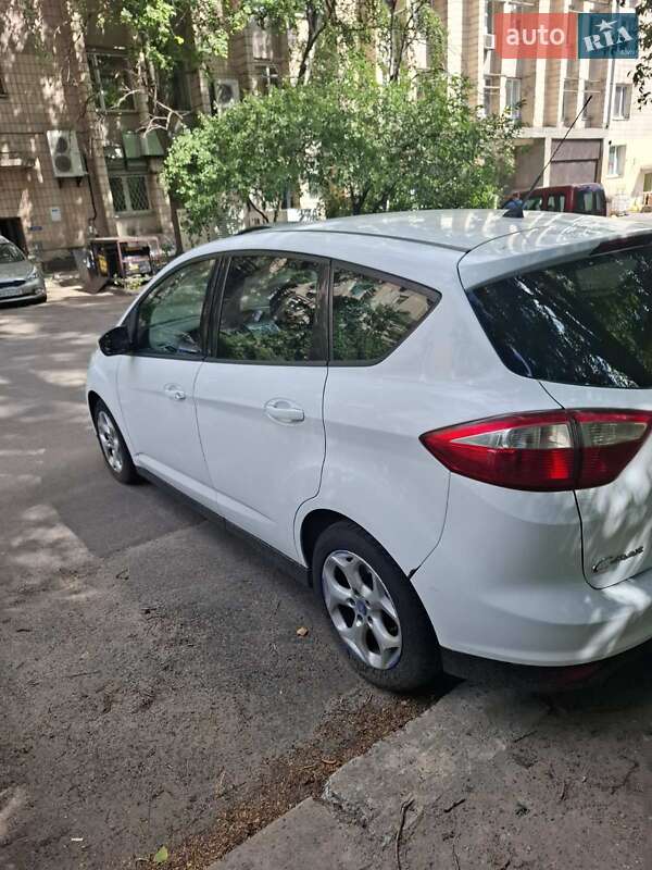 Минивэн Ford C-Max 2012 в 