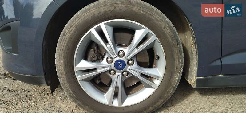 Минивэн Ford C-Max 2012 в Остроге