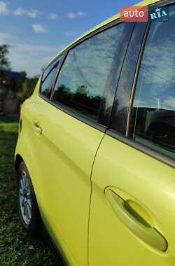 Мінівен Ford C-Max 2012 в 