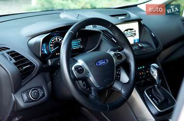Минивэн Ford C-Max 2017 в 