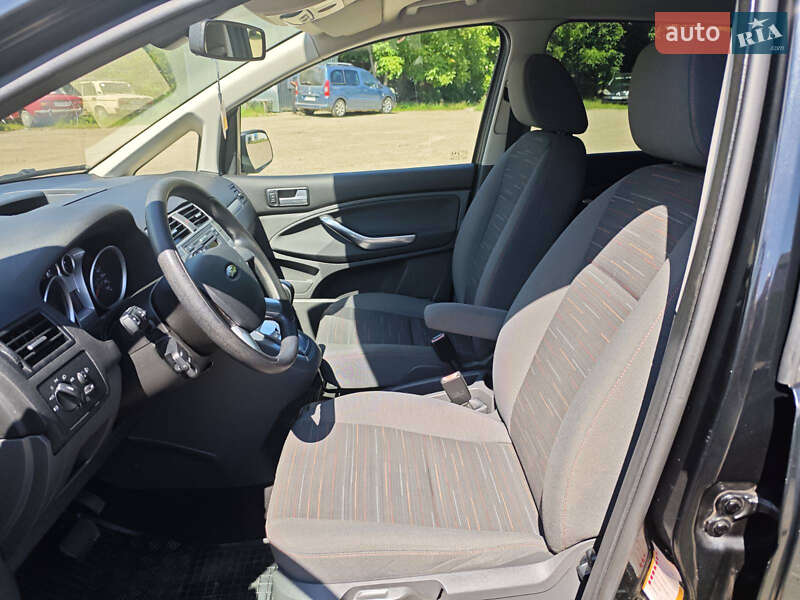 Минивэн Ford C-Max 2010 в Калуше