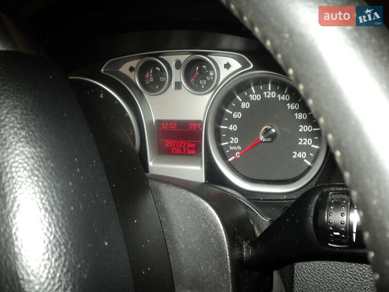 Минивэн Ford C-Max 2010 в Умани