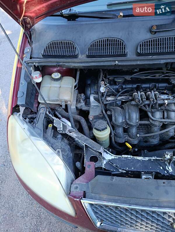 Мінівен Ford C-Max 2004 в Талалаївці фото 15 Мінівен Ford C-Max 2004 в Талалаївці