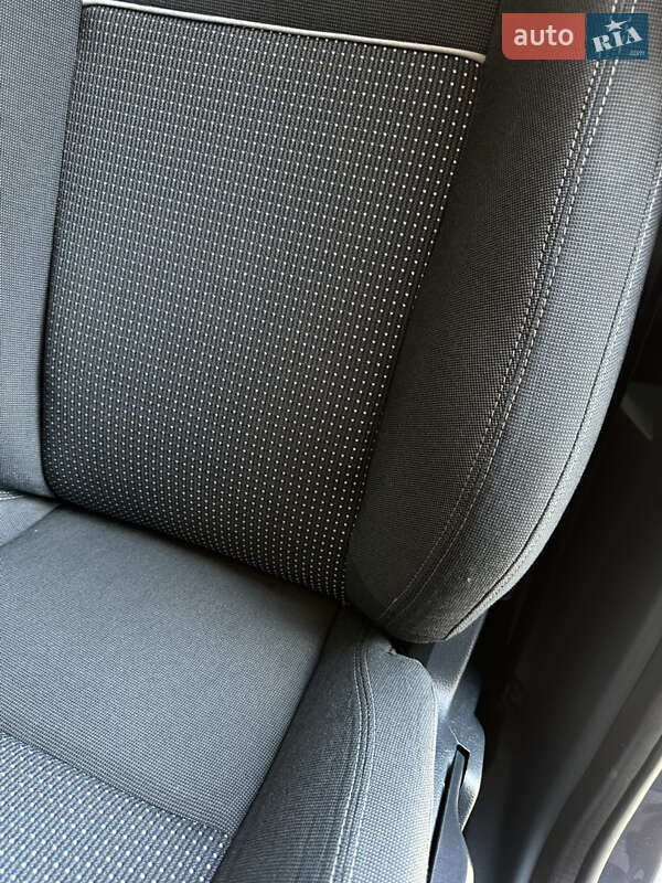 Мінівен Ford C-Max 2012 в Бердичеві