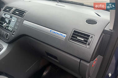 Минивэн Ford C-Max 2005 в 