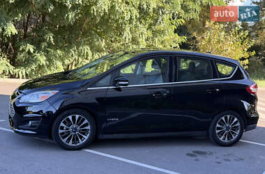 Минивэн Ford C-Max 2017 в 