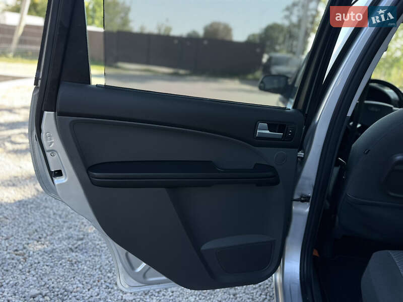 Минивэн Ford C-Max 2005 в Виннице