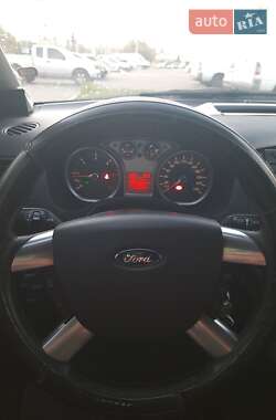 Минивэн Ford C-Max 2010 в 