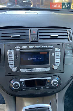 Минивэн Ford C-Max 2009 в 