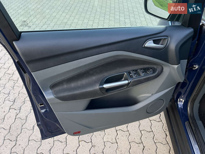 Минивэн Ford C-Max 2013 в Сваляве