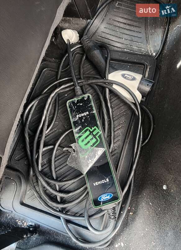 Мінівен Ford C-Max 2014 в Крюківщині