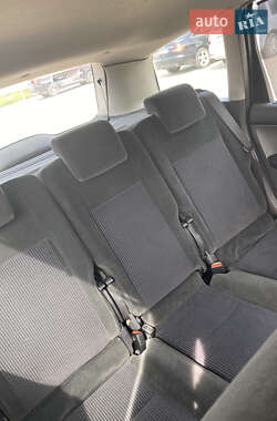 Мінівен Ford C-Max 2004 в 