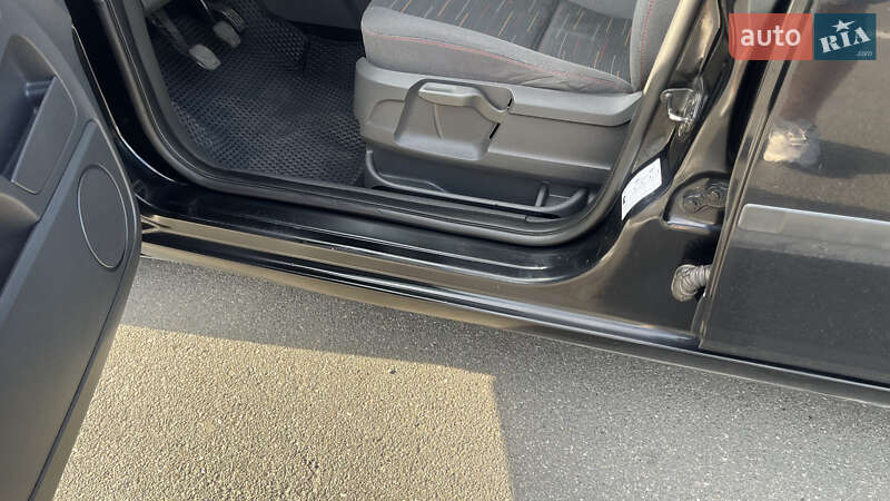 Минивэн Ford C-Max 2008 в Киеве