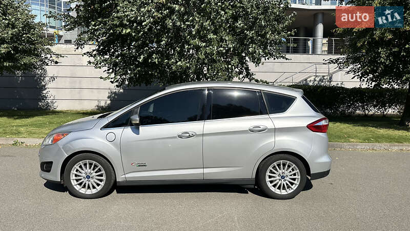 Минивэн Ford C-Max 2015 в Киеве