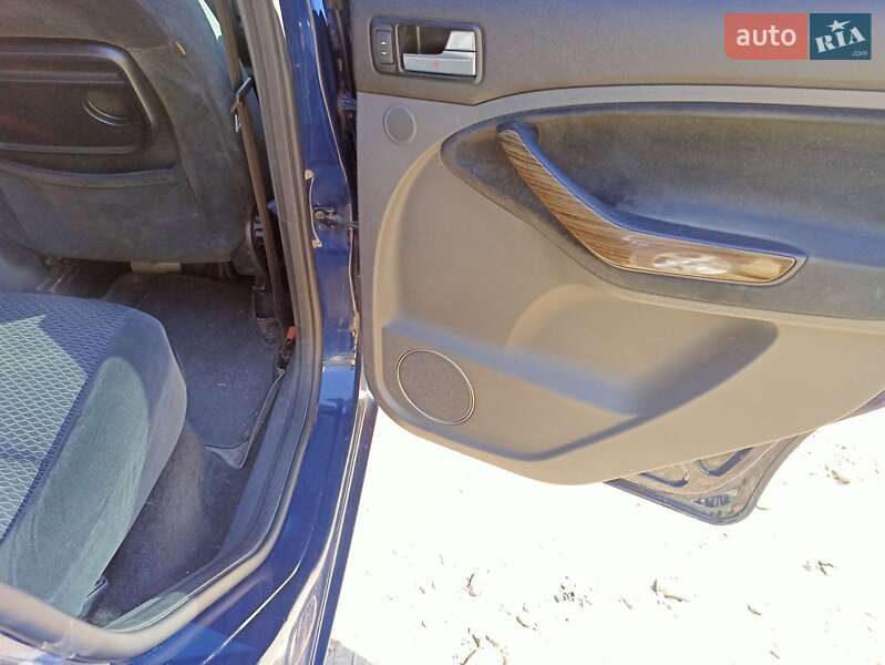 Мінівен Ford C-Max 2008 в Чернігові фото 21 Мінівен Ford C-Max 2008 в Чернігові