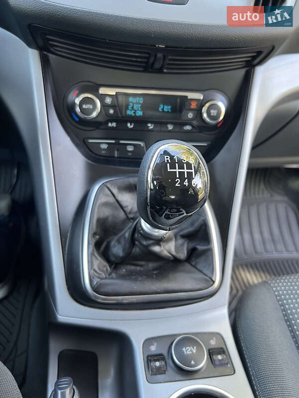 Минивэн Ford C-Max 2015 в Киеве