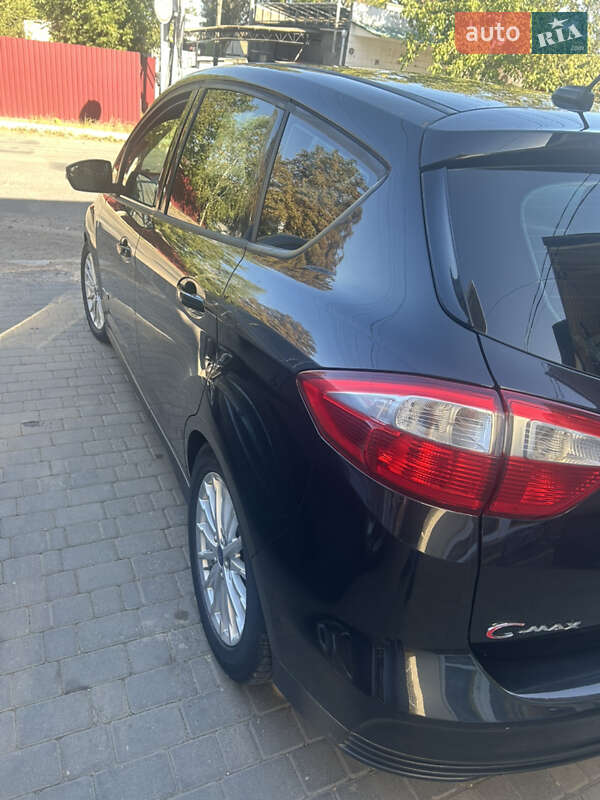 Минивэн Ford C-Max 2014 в Великом Дальнике