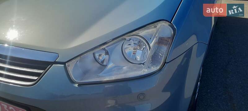 Мінівен Ford C-Max 2008 в Києві