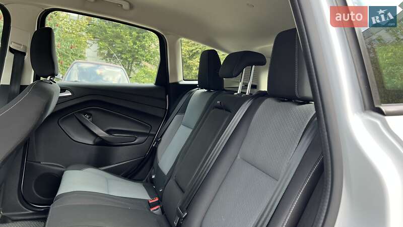 Минивэн Ford C-Max 2017 в Киеве