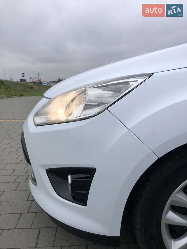Минивэн Ford C-Max 2011 в Стрые