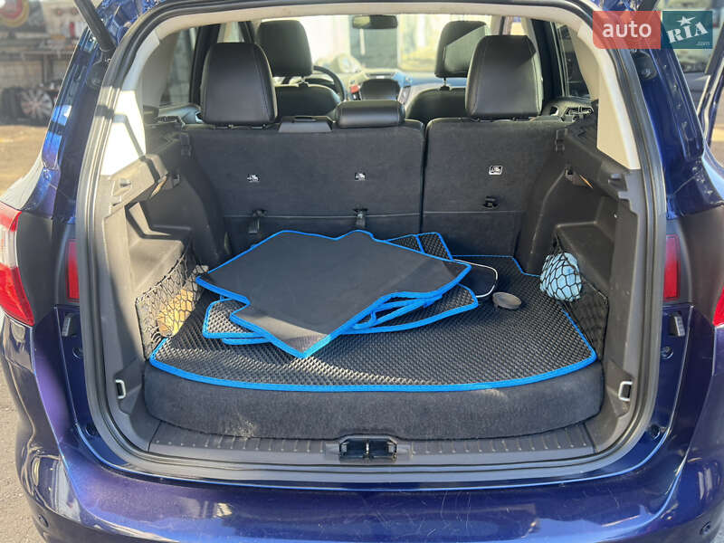 Мінівен Ford C-Max 2016 в Житомирі