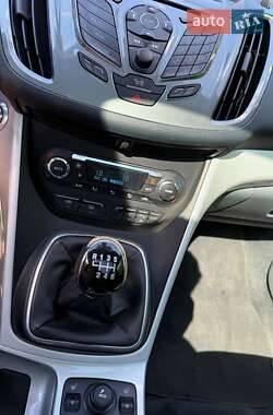 Минивэн Ford C-Max 2012 в 