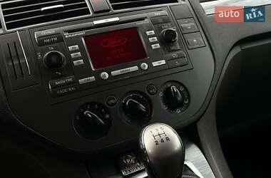 Минивэн Ford C-Max 2007 в 