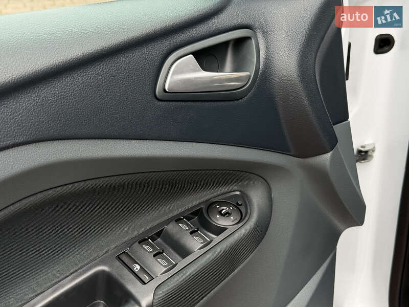 Минивэн Ford C-Max 2011 в Стрые