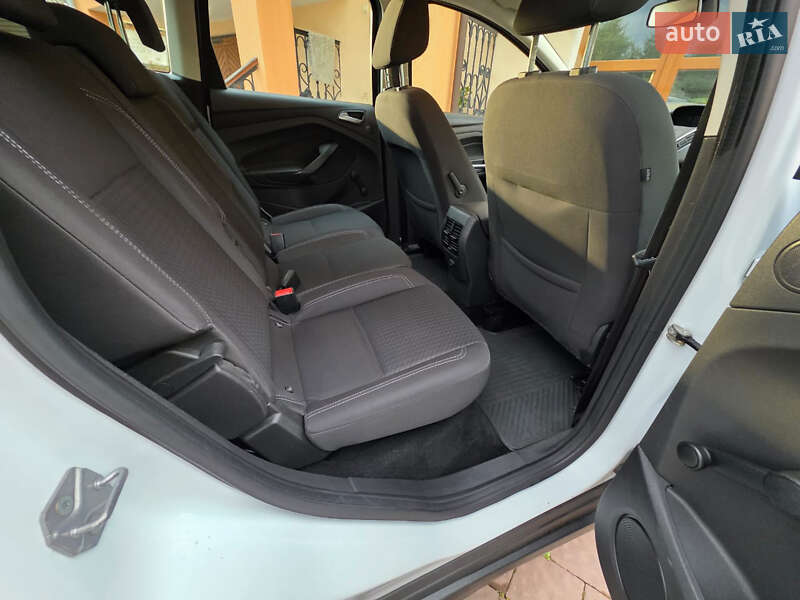 Минивэн Ford C-Max 2016 в Львове