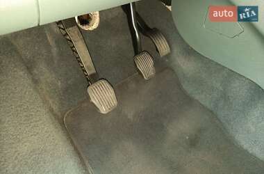 Мінівен Ford C-Max 2011 в 