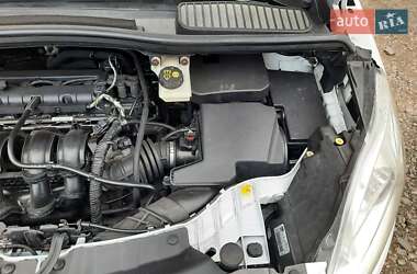 Мінівен Ford C-Max 2011 в 