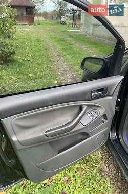 Мінівен Ford C-Max 2008 в 
