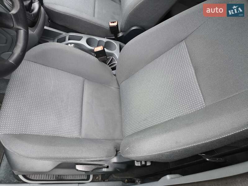Мінівен Ford C-Max 2012 в Рівному