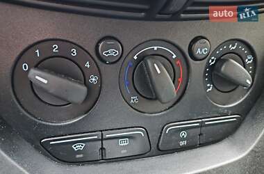 Минивэн Ford C-Max 2012 в 