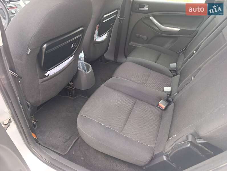 Мінівен Ford C-Max 2009 в Житомирі