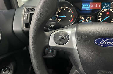 Мінівен Ford C-Max 2011 в 