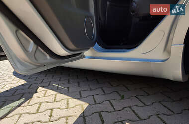 Мінівен Ford C-Max 2009 в 